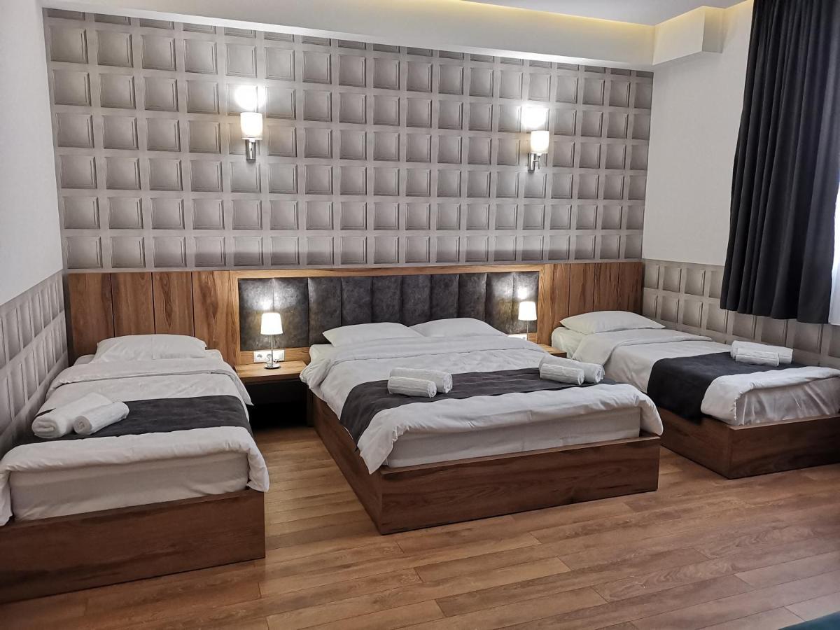 3 Rooms Hotel Тбилиси Экстерьер фото